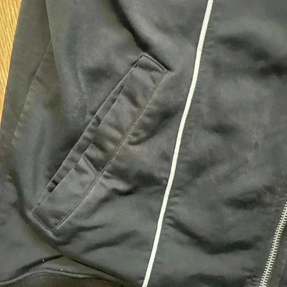 Vintage Y2K Nike track jacket - Picture 2 of 8